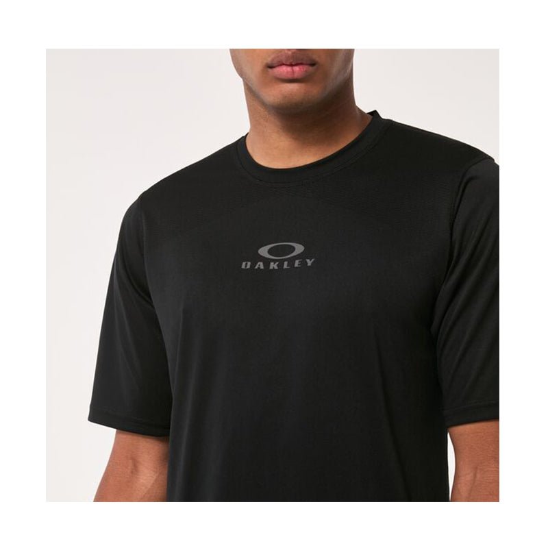 OAKLEY - LATITUDE RC SS TEE Men - Rev Online
